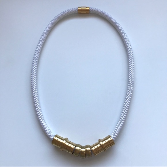 White rope necklace - Multiple ways to wear - Picture 8 of 15